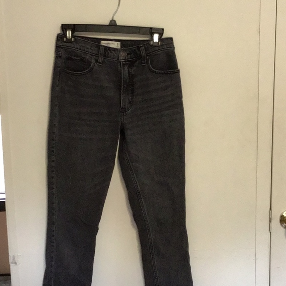 Abercrombie & Fitch 6L